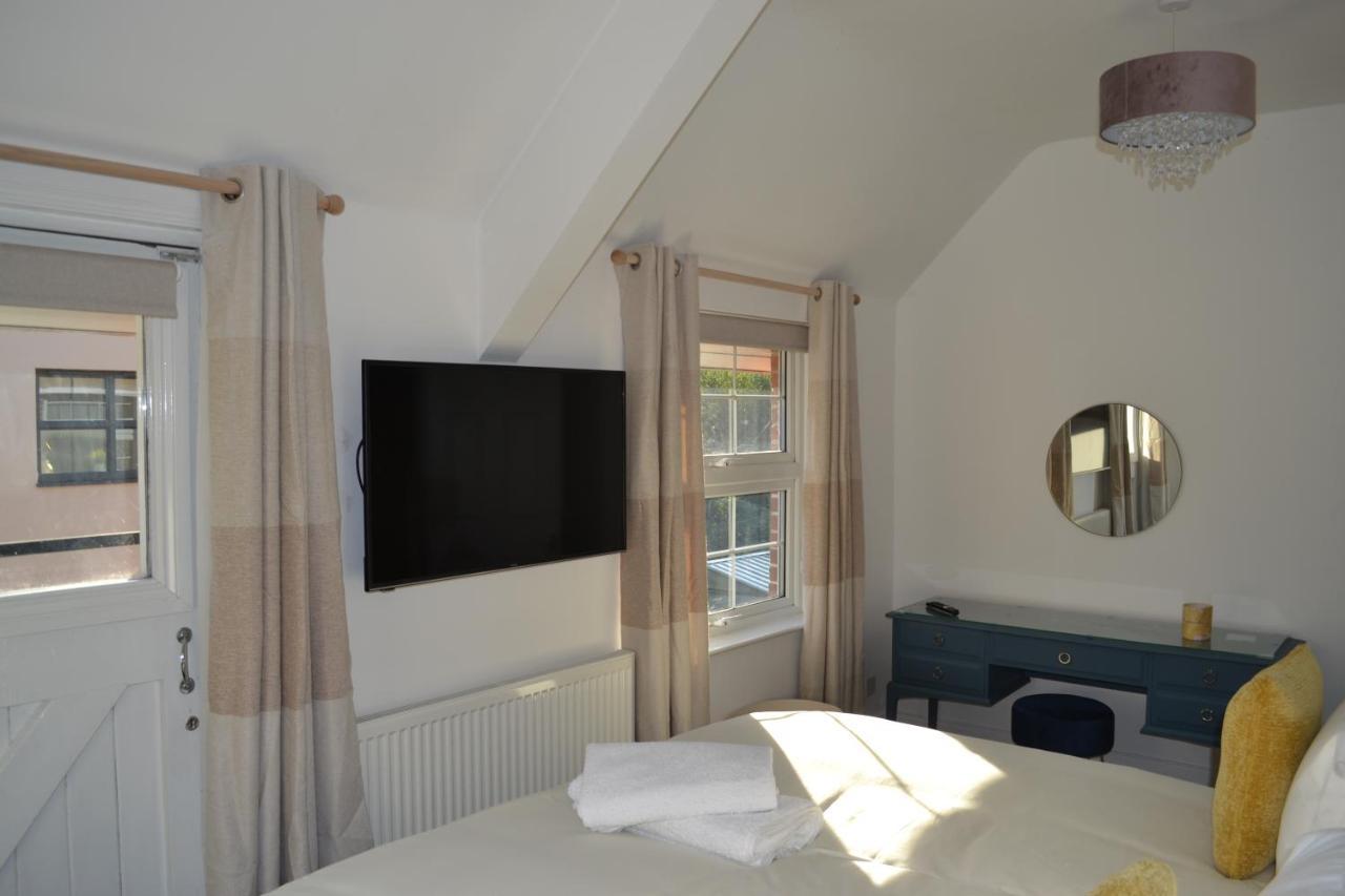 Frinton Escapes - The Cottage Экстерьер фото
